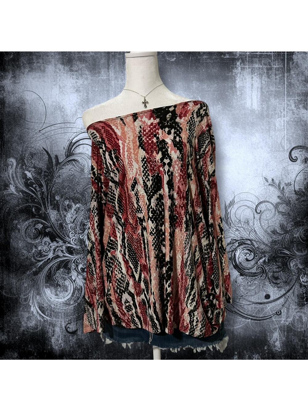 pink, black & beige textured snake print off shoulder top